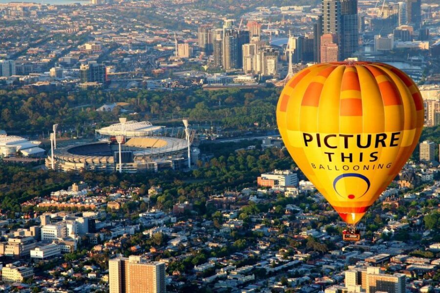 Melbourne: Sunrise Hot Air Balloon Experience with Breakfast - The flight: what you’ll see above Melbourne (and where to look)
