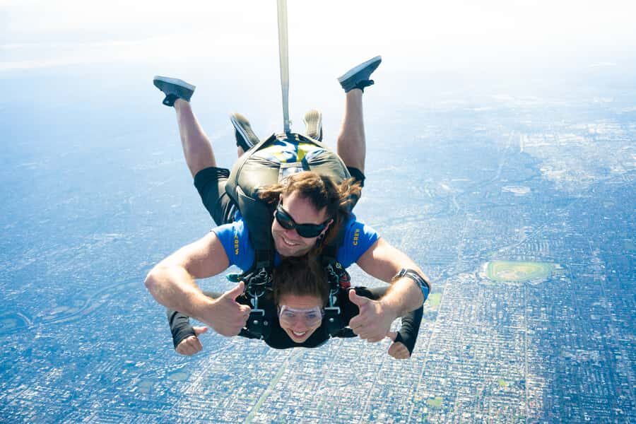 Melbourne: Tandem Skydive Experience over St. Kilda Beach - Who this suits best (and who should skip it)