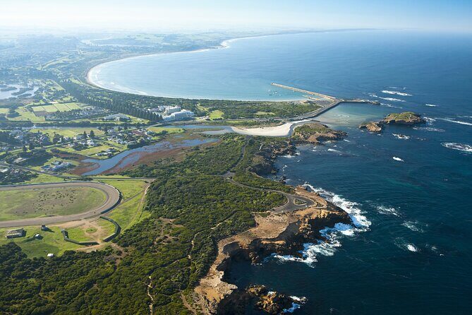 Melbourne to the Great Ocean Road & Grampians 3 Day Original Tour - Warrnambool overnight: reset time with shops nearby
