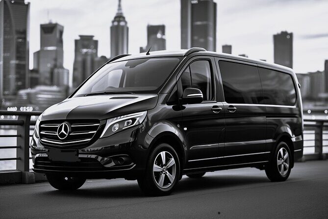 Melbourne (Tullamarine) Airport: Shared Transfer to Melbourne - The ride plan: what happens from airport to hotel