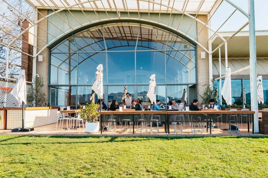 Melbourne: Yarra Valley Wine, Cider, Gin, Beer, & Choc Tour - Logistics that actually matter: timing, split moments, and what to bring