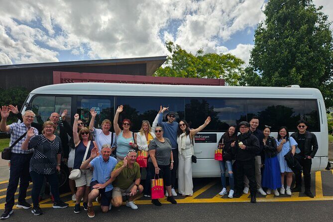 Melbourne: Yarra Valley Wine, Gin, Whisky and Chocolate Tour - Flinders Street start: getting on the tour with zero fuss