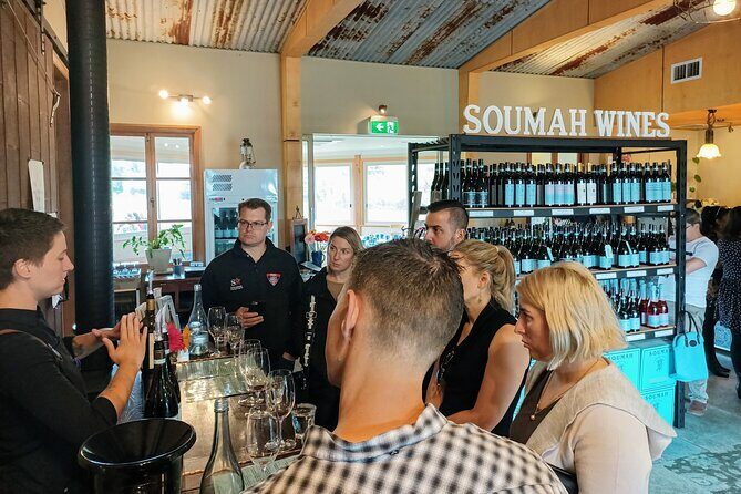 Melbourne: Yarra Valley Wine, Gin, Whisky and Chocolate Tour - Hubert Estate and Quarters lunch: where the day slows down a bit