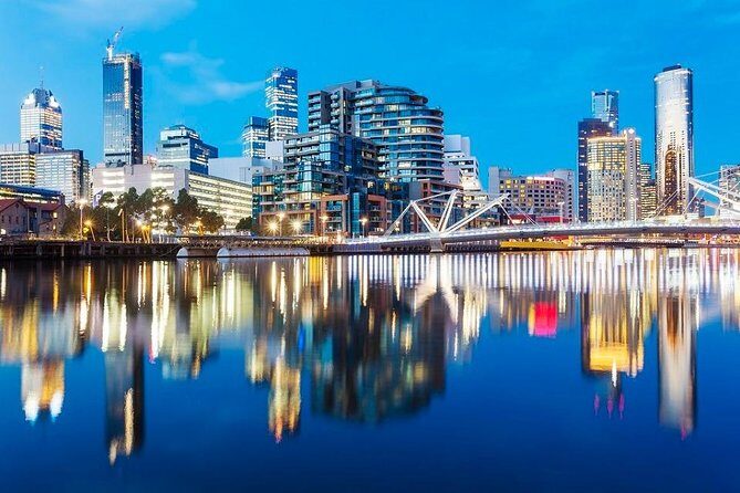 Private Cassic Walking Tour of Melbourne: start from your hotel - Three Hours in Melbourne CBD: Streets, Alleys, Landmarks, and a Coffee Break