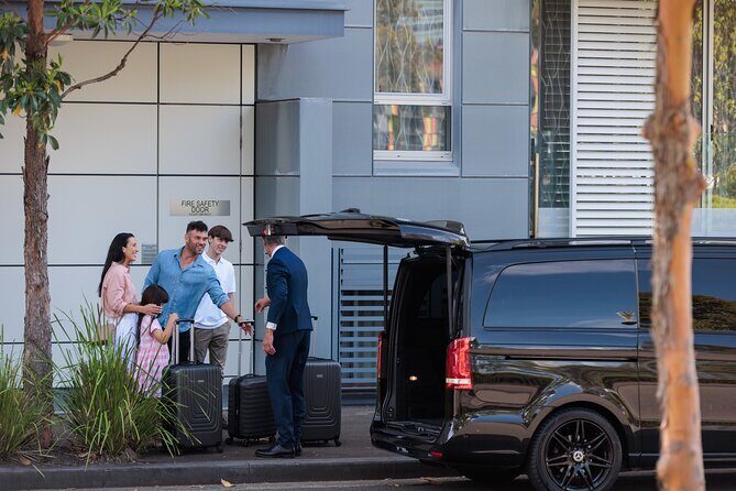 Private Luxury Transfer from Melbourne CBD to Melbourne Airport - Luxury Melbourne airport transfer: what you’re really buying