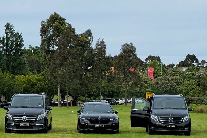 Private Melbourne Airport Transfers To City (Sedan, SUV, or Van) - A note on drivers and what “on time” should look like