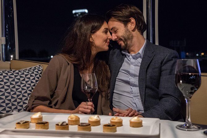 Private Romantic Melbourne Dinner Cruise for 2 - Private Dinner on the Yarra: What You’re Really Buying