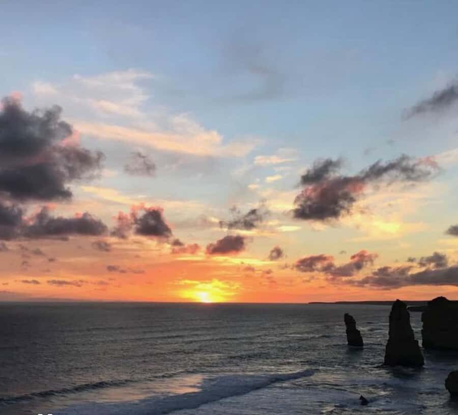 Private Tour: Great Ocean Road - Twelve Apostles - Private car, real pace, and guide-led stories that still let you look