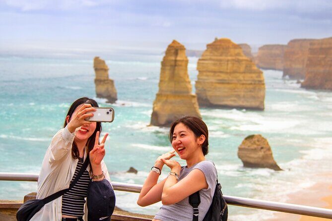 Small-Group Great Ocean Road Classic Day Tour from Melbourne - Kennett River Koalas and the Bird-Spotting Pause