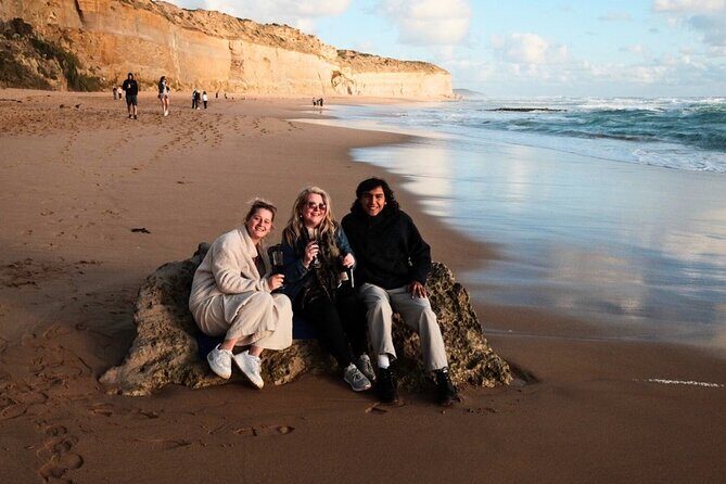 Small-Group Great Ocean Road Classic Day Tour from Melbourne - Gibson Steps: Choosing the Beach View (and Knowing It’s a Real Walk)