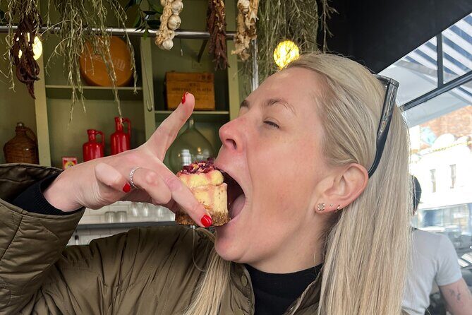 Street Food Tour in Melbourne's Inner North - Collingwood’s Vegan Stop Plus Bakery, Bookstore, and Cheesecake Samples