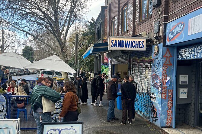 Street Food Tour in Melbourne's Inner North - Meeting the Guide and Starting With Coffee in Fitzroy
