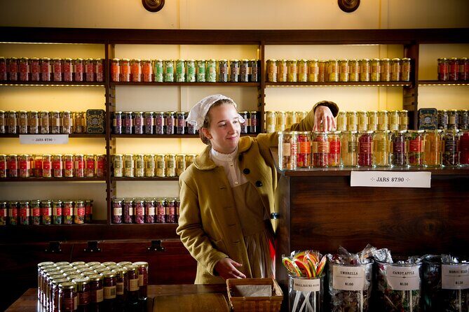Werribee Mansion and Sovereign Hill 1 Day Tour - Ballarat Town Tour: A Quick, Useful Orientation