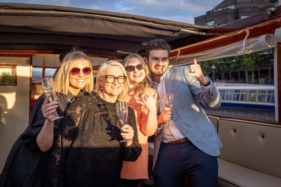 Yarra River: 1.5-Hour Scenic Sunset Public Cruise - Photo Opportunities That Feel Timed, Not Random