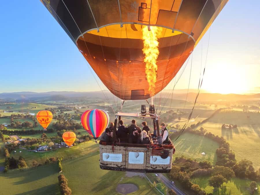 Yarra Valley: Hot Air Balloon Flight & Buffet Breakfast - Quick hits: what makes this balloon + breakfast combo special