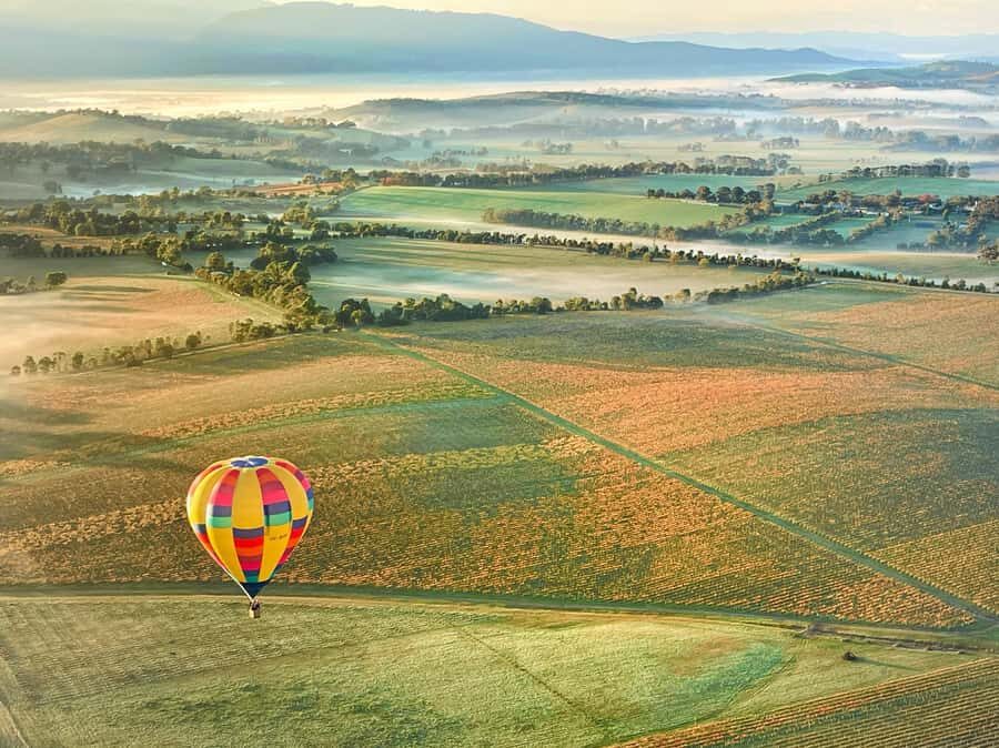 Yarra Valley: Hot Air Balloon Flight & Buffet Breakfast - First light at Balgownie Estate: the drive and the setup