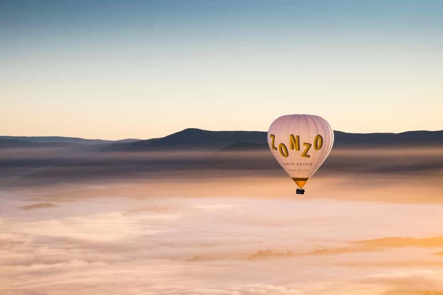 Yarra Valley: Hot Air Balloon Flight & Buffet Breakfast - The 1-hour sunrise flight: what it feels like in the basket