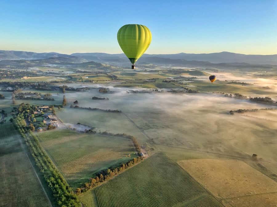 Yarra Valley: Hot Air Balloon Flight & Buffet Breakfast - Meeting your pilot: safety briefing, balloon prep, and hands-on inflation