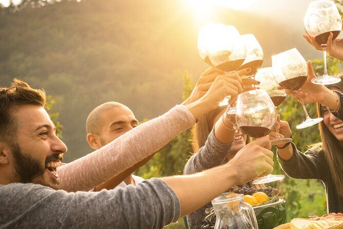 Yarra Valley Wine Tour inc lunch with a glass of wine, tastings and chocolate - Key highlights worth clocking
