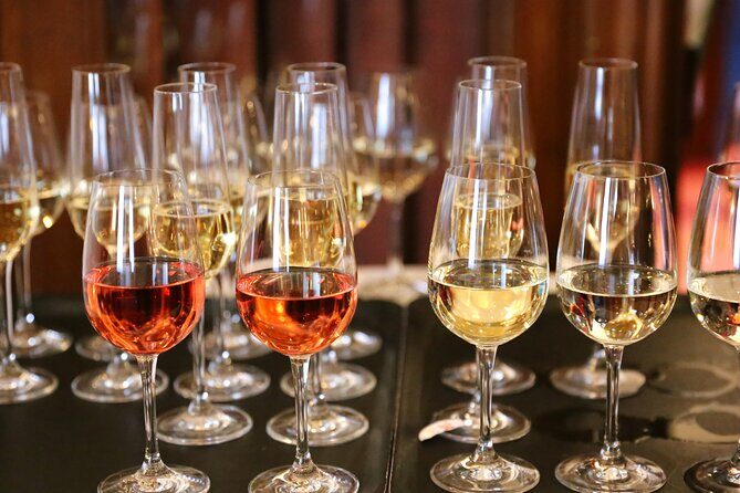 Yarra Valley Wine Tour inc lunch with a glass of wine, tastings and chocolate - Yarra Valley Chocolaterie: finishing with tastings that feel like a reward